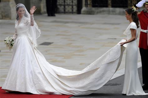 April 2011, ging in die geschichtsbücher ein. Kate und Pippa Middleton sind die süßesten Brautjungfern ...
