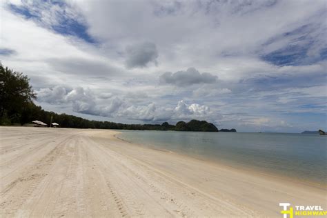 Explore tanjung rhu located in langkawi, malaysia. Tanjung Rhu Beach Langkawi Malaysia - TravelHighway