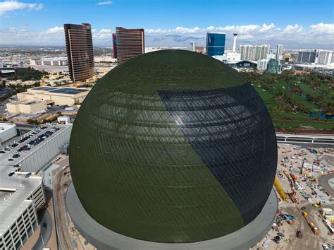 This Futuristic Entertainment Venue In Las Vegas Is The Worlds Largest