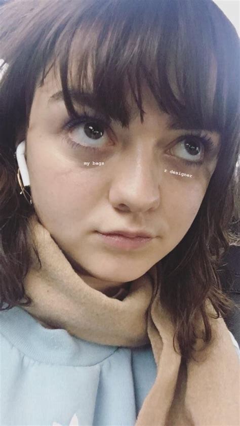 Maisie And Her Eye Bags From Her Instagram Account In 2020 Maisie