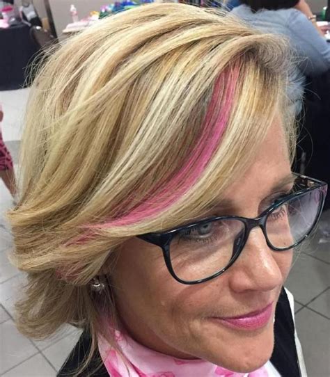 60 Most Prominent Hairstyles For Women Over 40 With Images Pink