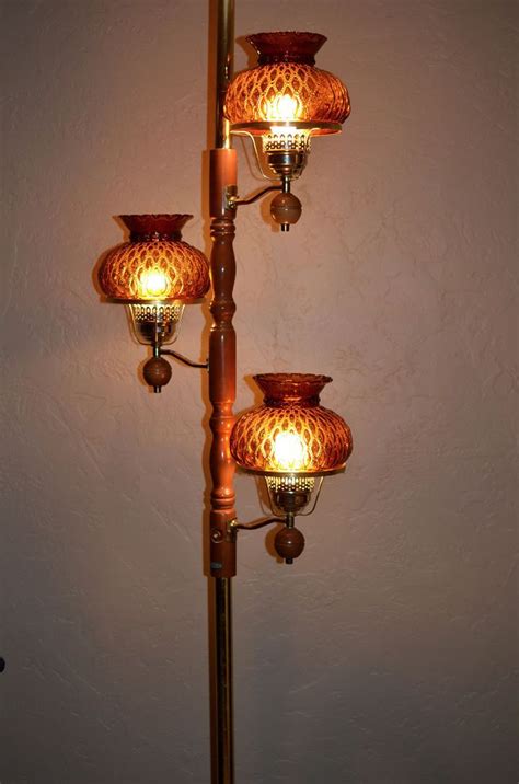 Vintage 3 Light Pole Lamp We Manufacture And Supply The Premium Quality Of Beautiful Lamp Pole