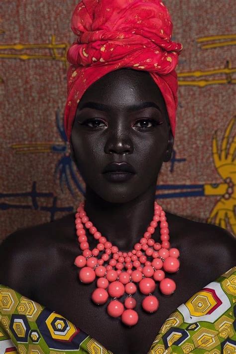 Get To Know Sudanese Model Nyakim Gatwech The Queen Of Dark Art