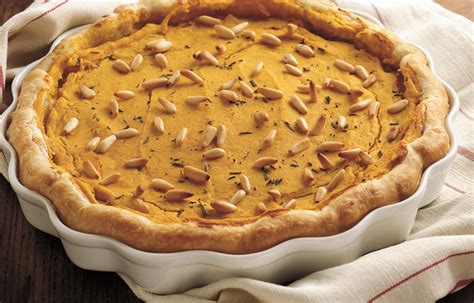 E' una ricetta facile e veloce. Ricetta Torta di zucca, patate e cipolla - Le ricette de ...