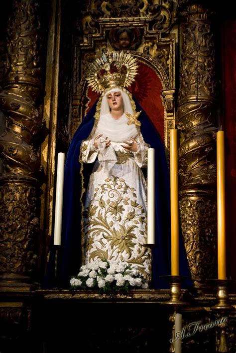 Según el relato tradicional, el soberano encontró una imagen de cristo en una casa del barrio sevillano de los humeros, donde los cristianos visigodos la habían ocultado siglos atrás para preservarla del avance musulmán. Esencias Cofrades: La Hermandad del Calvario para la época ...
