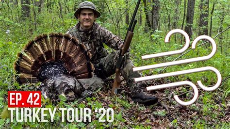 Hunting Turkeys In The Wind Teds Iowa Gobbler Youtube