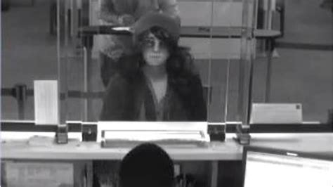 Investigators Search For Cross Dressing Bank Robbery Suspect Wftv