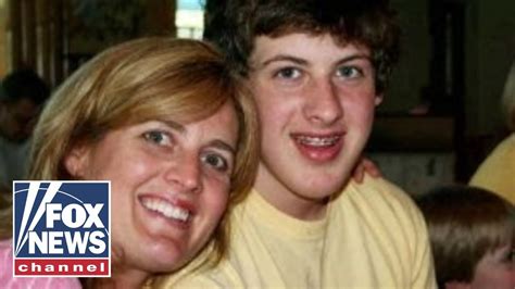 Mom Who Lost Son To Overdose Visits White House Youtube