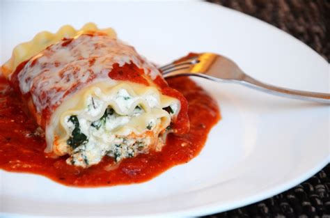 Spinach Lasagne Roll Ups Lasagne Roll Ups Recipes Food