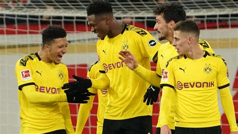 Watch the highlights of the friendly against mainz 05 with the first minutes on the pitch of erling haaland.▶ subscribe & hit the bell. BVB - Mainz 05: Erling Haaland in der Startaufstellung im ...