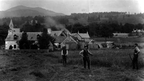 Old Photograph Of Farming In Highland Perthshire Scotland Old Photographs Photos Scottish