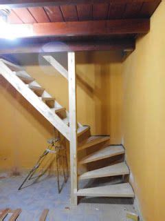 Para el acceso a las viviendas, gaudí priorizó el uso de ascensores, reservando las escaleras como acceso auxiliar y para servicios comunes. Escaleras de madera en espacios reducidos | Diseño de ...