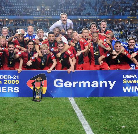 Für deutschland ist es nach 2009 und 2017 der dritte europameistertitel mit der u21. EM-Triumph von 2009: Vier deutsche U-21-Helden wurden ...