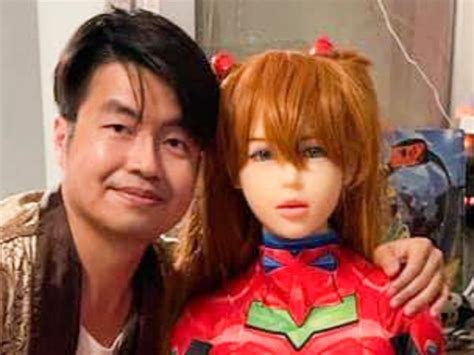 Man Engaged To Sex Doll Says ‘easier To Date Than Real Women Daily