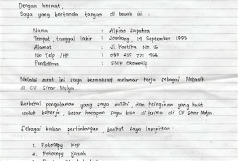 Berikut ini kumpulan contoh surat lamaran pekerjaan yang baik dan benar, seperti dilansir dari laman linovhr.com dan mapel.id , senin (2/8/2021). Contoh Surat Lamaran Kerja Tulis Tangan yang Baik dan ...