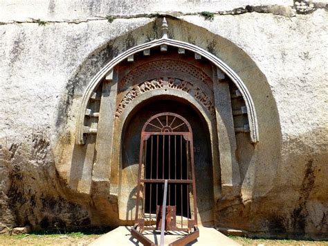 Barabar Caves Wikipedia Historical Film Art And Architecture