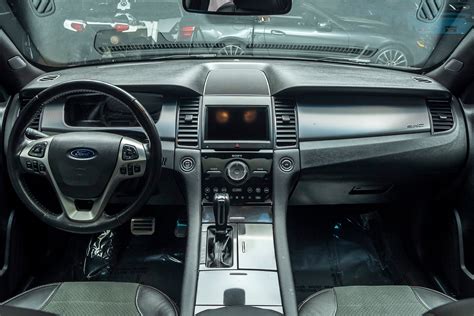2016 Ford Taurus Sho Ventilatedheated Seats Two Tone Interior