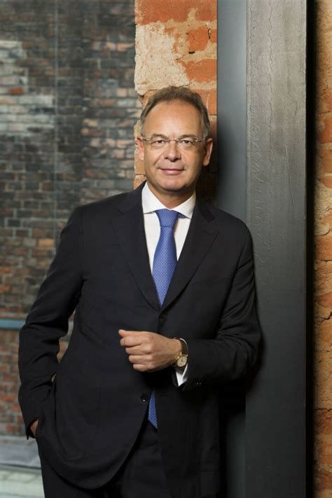 At&s aktionäre müssen die prognose für 2020 beachte. Audio: Wienerberger-CEO Scheuch über die angehobene ...