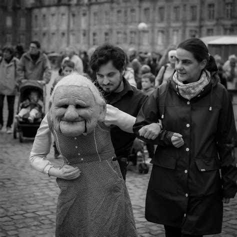 Mâ De Passage Au Festival De La Marionnette à Charlevill Flickr