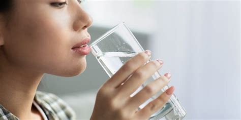 5 Benefits That Make Purified Water Necessary To Drink