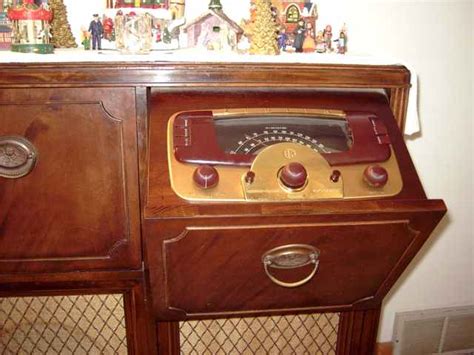192 likes · 4 talking about this. Zenith console radio-phono