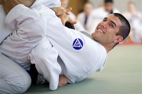 Rener Gracie Clarifies Pure Jiu Jitsu Taught At Gracie Academy