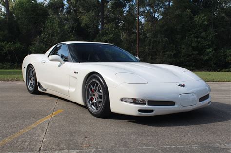 2001 Corvette Z06 Speedway White 1 Of 352 Rare 60l Cammed