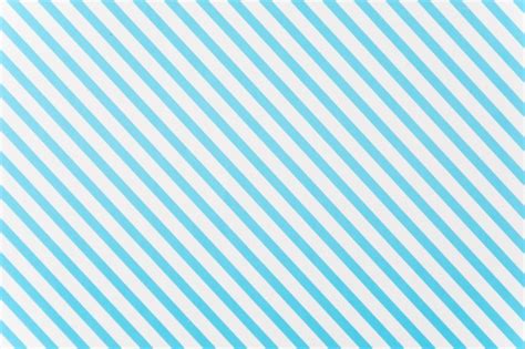 Abstract white background with blue diagonal stripes. Imagens Listras Diagonal | Vetores, fotos de arquivo e PSD ...