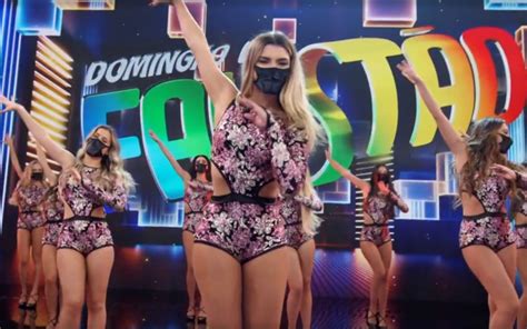 globo coloca bailarinas do faustão na geladeira após demissão do apresentador · notícias da tv