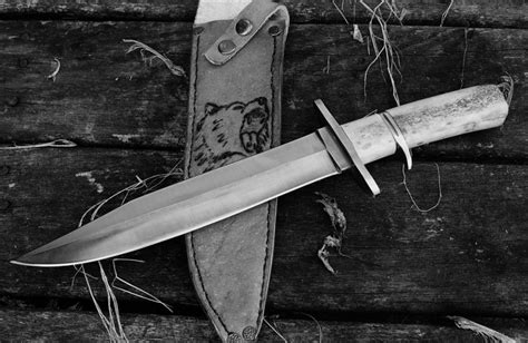 Best Fighting Knife Finding The Perfect Weapon For Your Needs