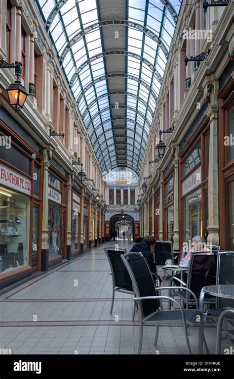Hepworths Arcade Hi Res Stock Photography And Images Alamy