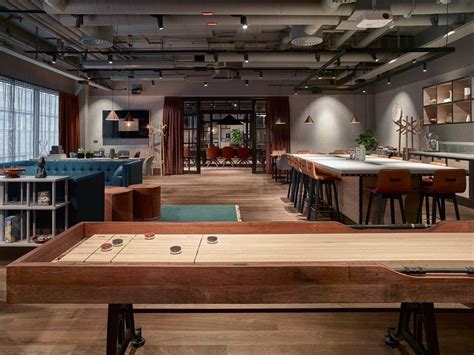 Merci de préciser une localité. Scandic Downtown Camper Game Room | Hotel bedroom design ...