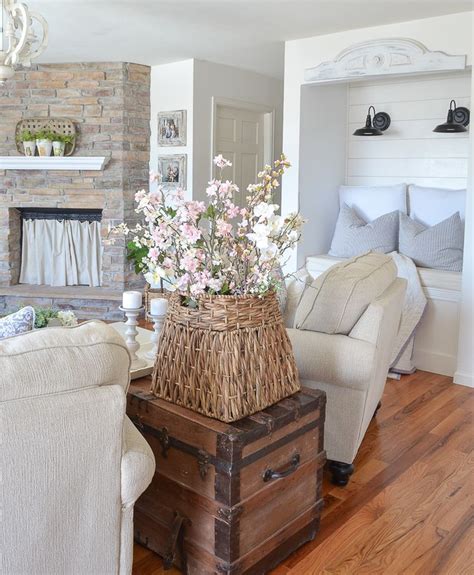Farmhouse Style Spring Refresh In The Living Room Cottage Shabby Chic