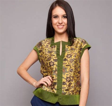 Batik, hitam putih, batik merah, batik kuning, batik hijau, batik biru, batik abu, batik ungu. Model Baju Atasan Batik Hijau / 59 Model Atasan Batik Update Dan Terlengkap : Tersedia baju ...