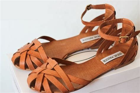 This closed toe heel features ankle straps with adjustable buckles. Closed Toe Flat Sandals | CraftySandals.com