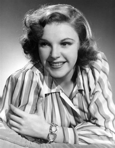 Judy Garland 1940 Photograph By Everett