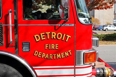 Detroit Fire Department Captain Dies From Coronavirus As Citys Death
