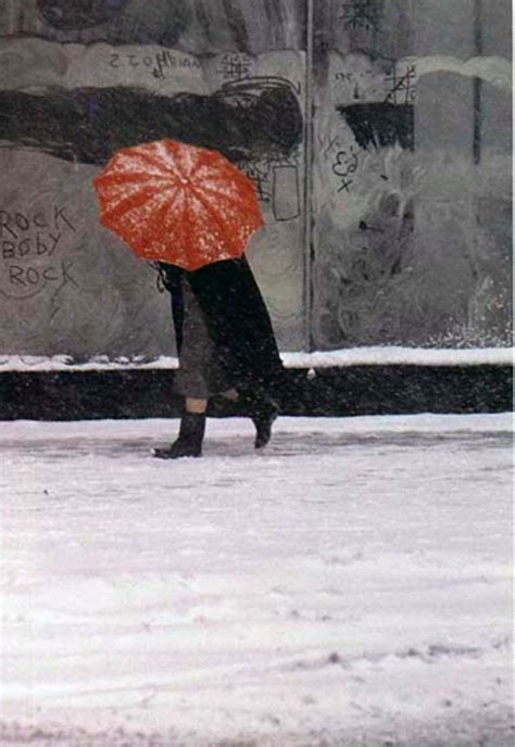 The Red Umbrella Against A Cold Wind Saul Leiter Photography Gallery