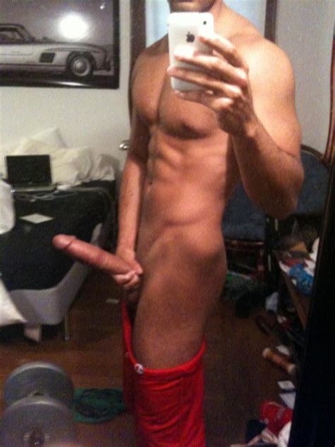 Big Dick Nude Selfies