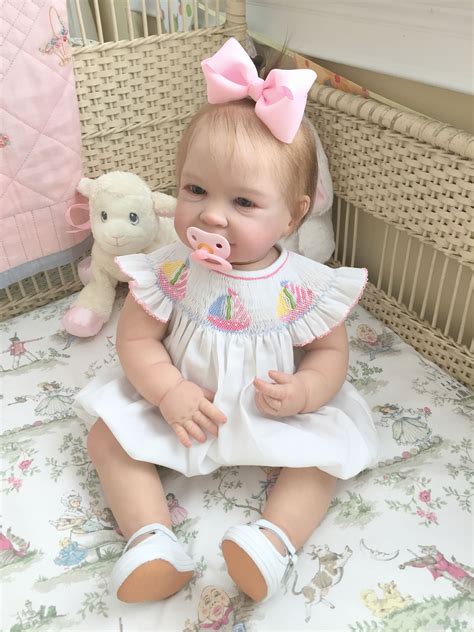 OMG she's adorable!!! ? | Bonecas reborn para venda, Boneca reborn menina, Bebê reborn