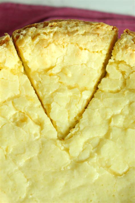 Paula Deens Ooey Gooey Butter Cake Never Thought To Bake In A