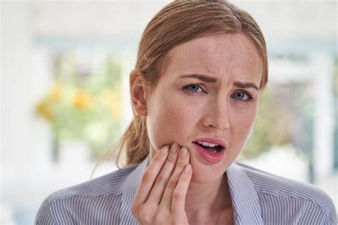Distinctive Dental Head Neck Or Jaw Pain Dental Issue Dentist