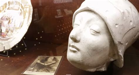 Joan Of Arc Museum Opens In France