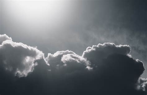 무료 이미지 자연 겨울 구름 검정색과 흰색 하늘 안개 햇빛 흐린 공기 조직 바람 날씨 폭풍 적운