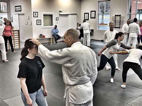 Maybe you would like to learn more about one of these? 9 Ways to Protect Yourself with these self defense classes ...