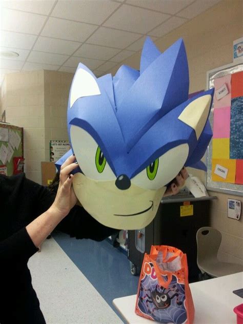 Sonic I Made Using Construction Paper Crafts Sonic Art Sonic