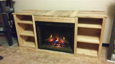 Get all the details on how to create a frame for you electric fireplace! 21+ DIY TV Stand Ideas for Your Weekend Home Project ...