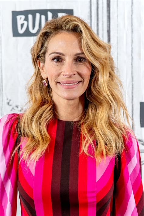 She established herself as a leading lady in hollywood after headlining the romantic comedy film pretty woman (1990). Julia Roberts Haircut March 2019 | POPSUGAR Beauty UK Photo 4