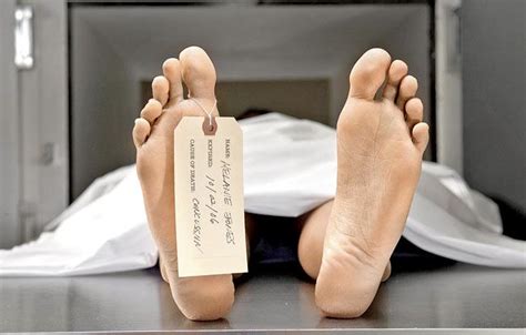 Bizarre Dead Woman Wakes Up In Morgue Then Freezes To Death
