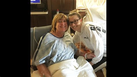 grandmother gives birth to her granddaughter